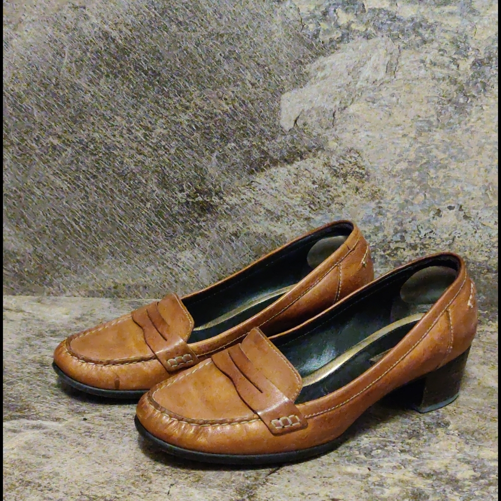 Ecco Penny Loafer style low heels